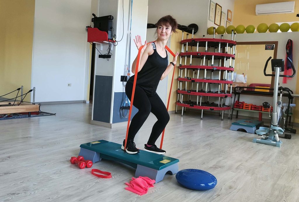 Quali attrezzi sono utili per allenarsi efficacemente fuori palestra? — Irene Carboni
